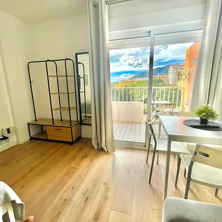 Vistas Al Mar Al Atardecer X Terraza Privada Con Parking X Playa Cerca * Benalmádena